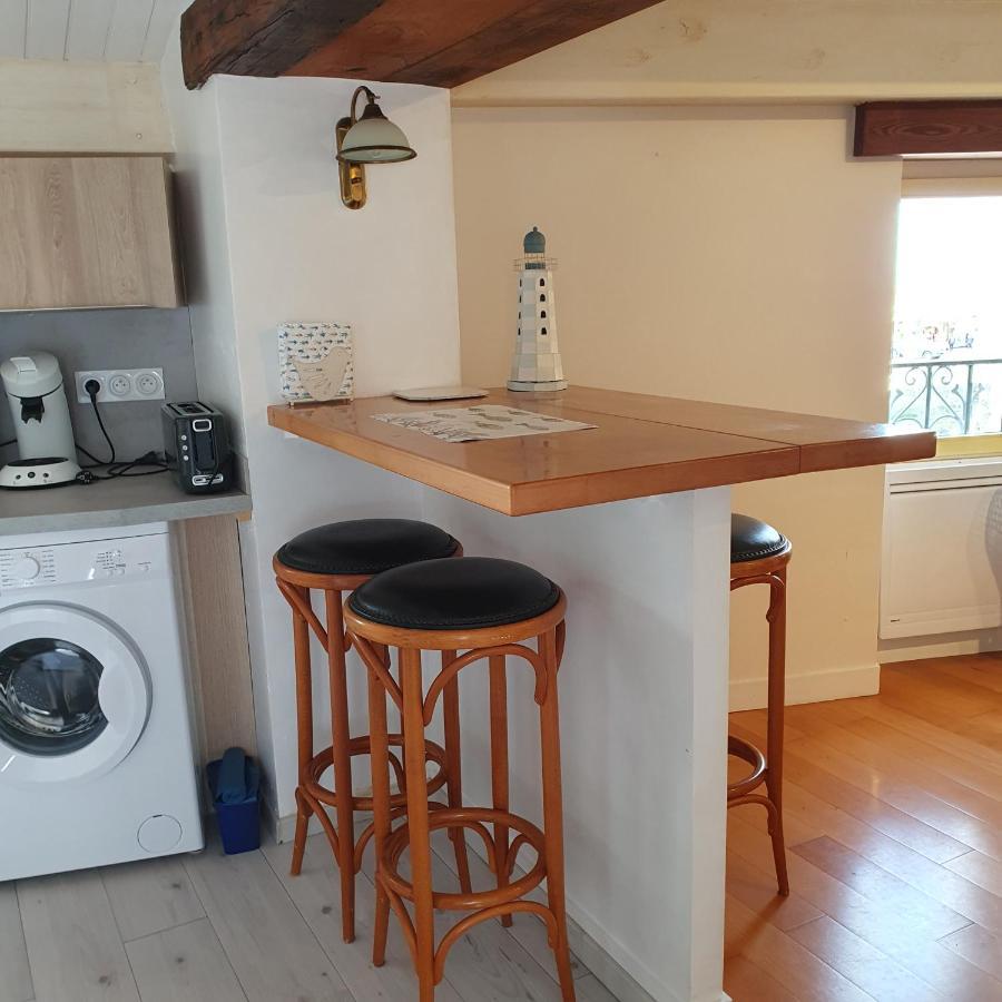 Appart Senac Apartment Ла Флот Екстериор снимка